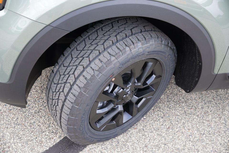 new 2025 Kia Telluride car, priced at $50,511
