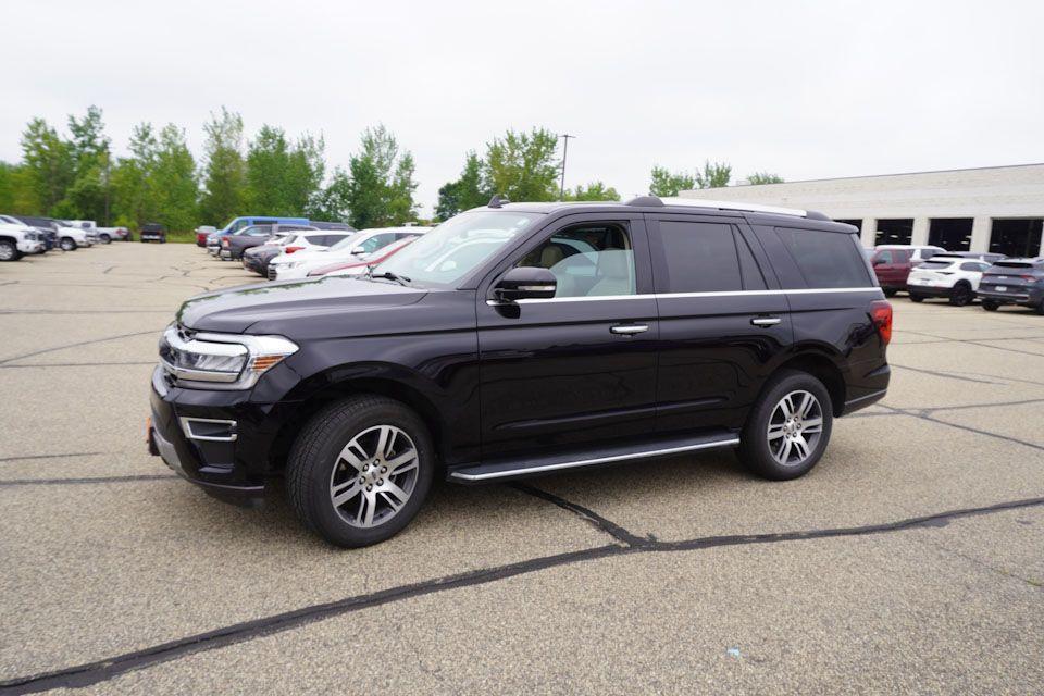 used 2022 Ford Expedition car, priced at $43,609