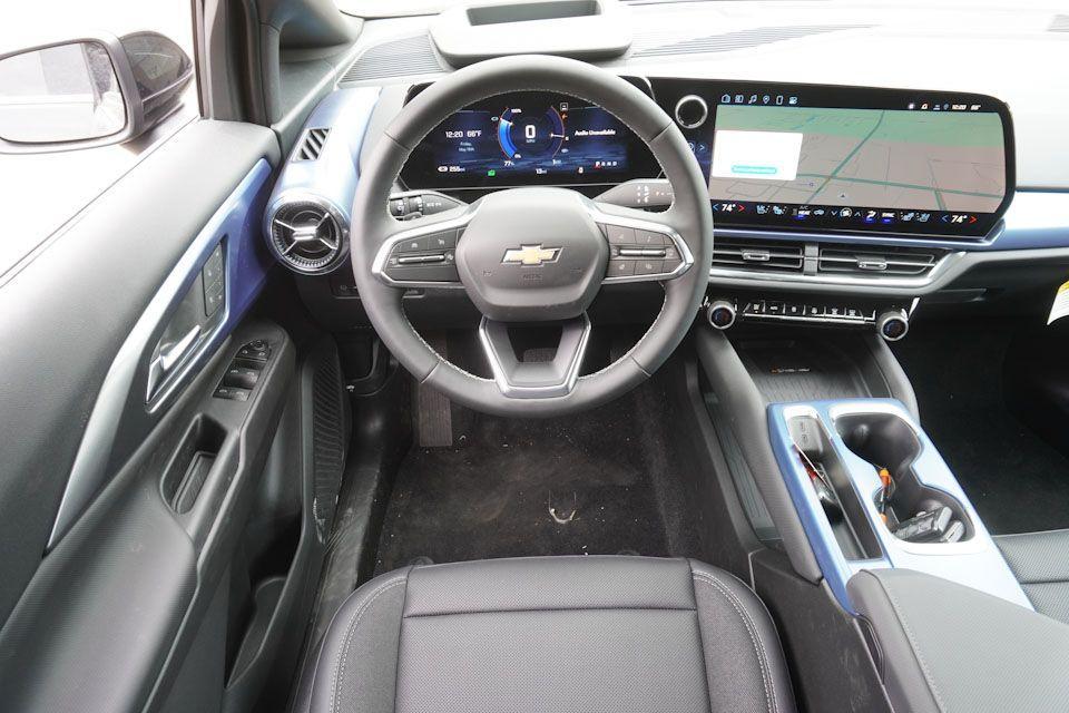 new 2025 Chevrolet Equinox EV car, priced at $38,990