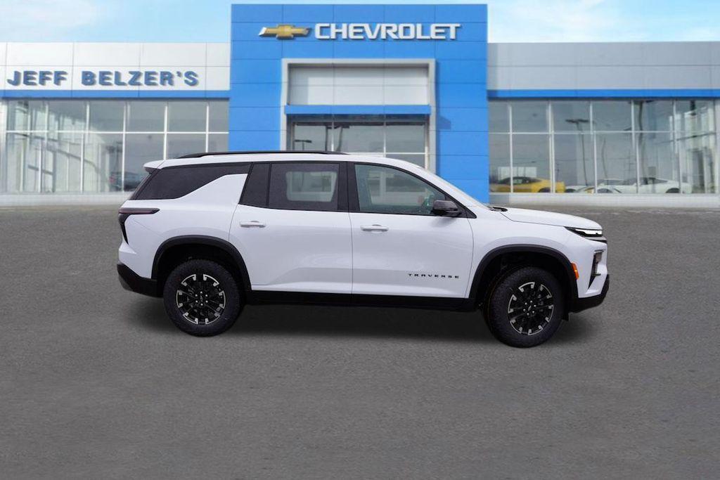 new 2026 Chevrolet Traverse car, priced at $50,566