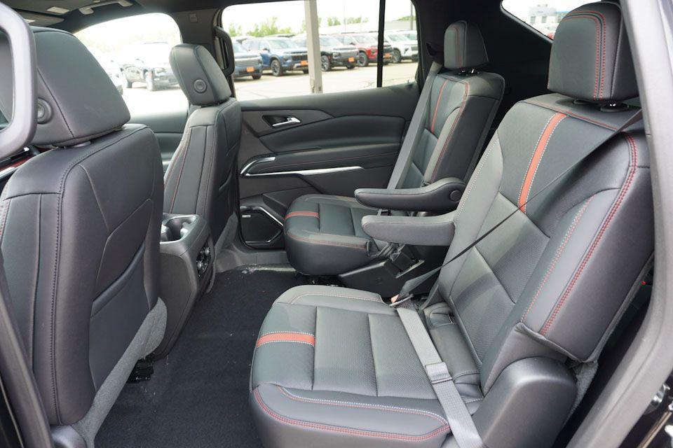 new 2025 Chevrolet Traverse car, priced at $56,382