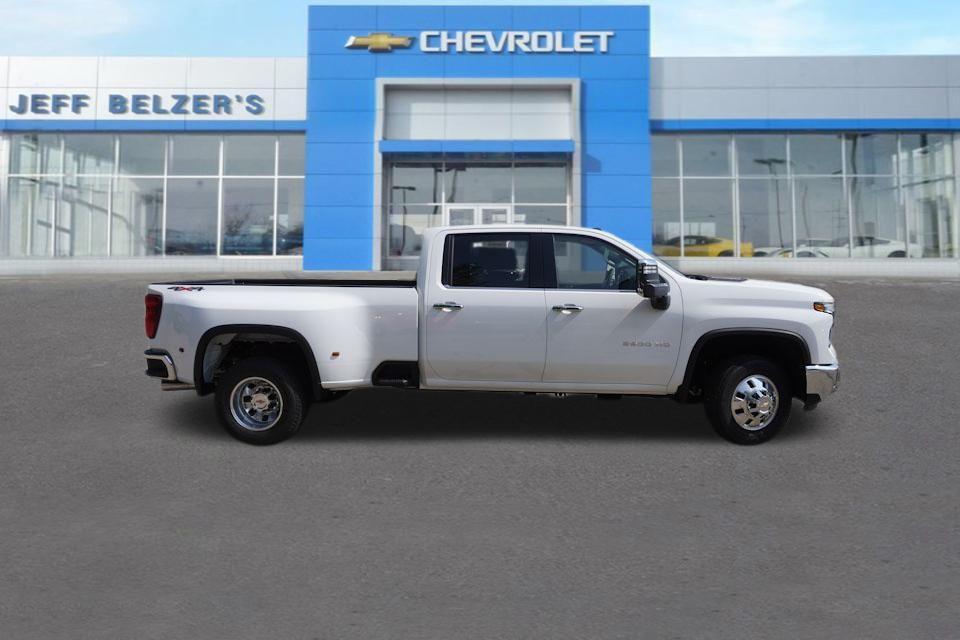 new 2025 Chevrolet Silverado 3500 car, priced at $76,630