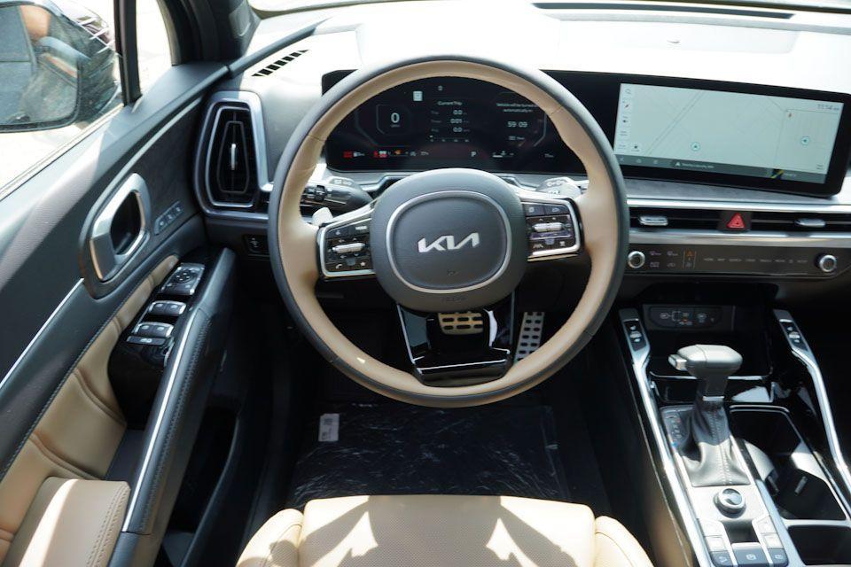 new 2025 Kia Sorento car, priced at $41,098