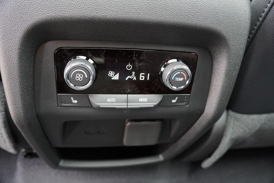 new 2025 Chevrolet Traverse car, priced at $56,379