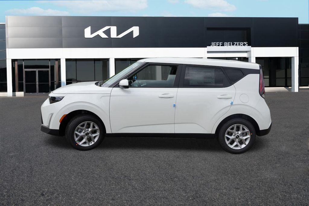 new 2025 Kia Soul car, priced at $20,236