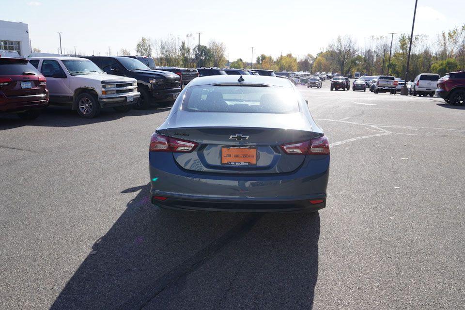 new 2025 Chevrolet Malibu car, priced at $28,190