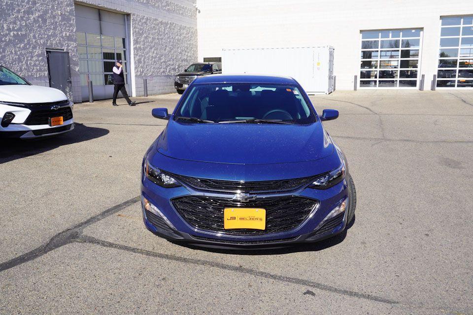 new 2025 Chevrolet Malibu car, priced at $28,190