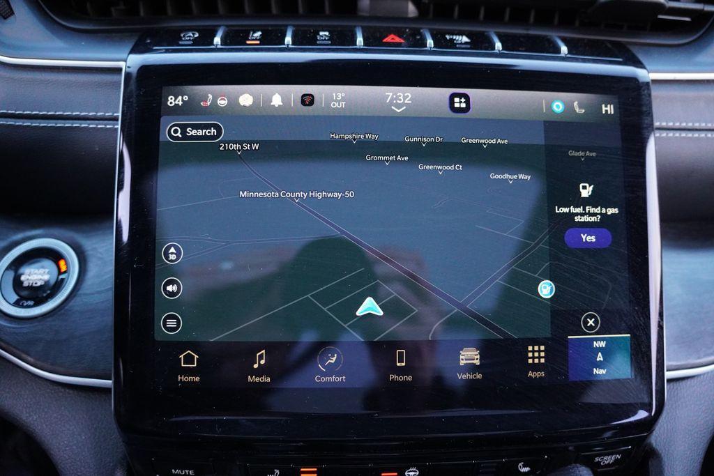 used 2024 Jeep Grand Cherokee car, priced at $39,527