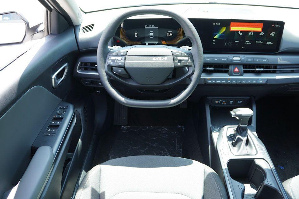 new 2025 Kia K4 car, priced at $21,635