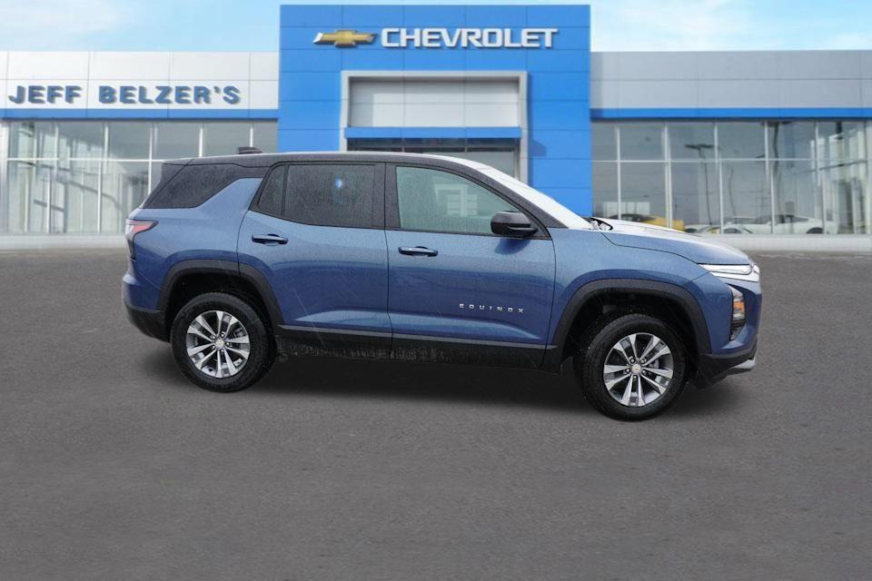 new 2026 Chevrolet Equinox car, priced at $29,990