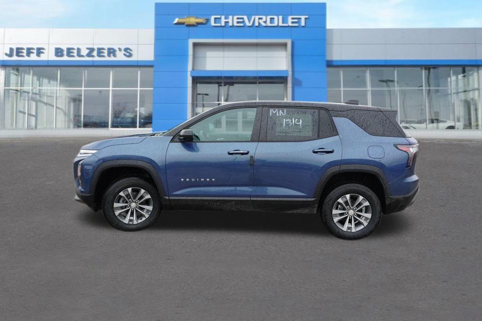 new 2026 Chevrolet Equinox car, priced at $29,990