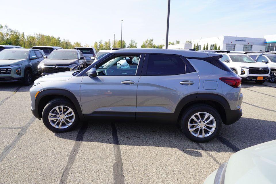 new 2024 Chevrolet TrailBlazer car, priced at $24,285