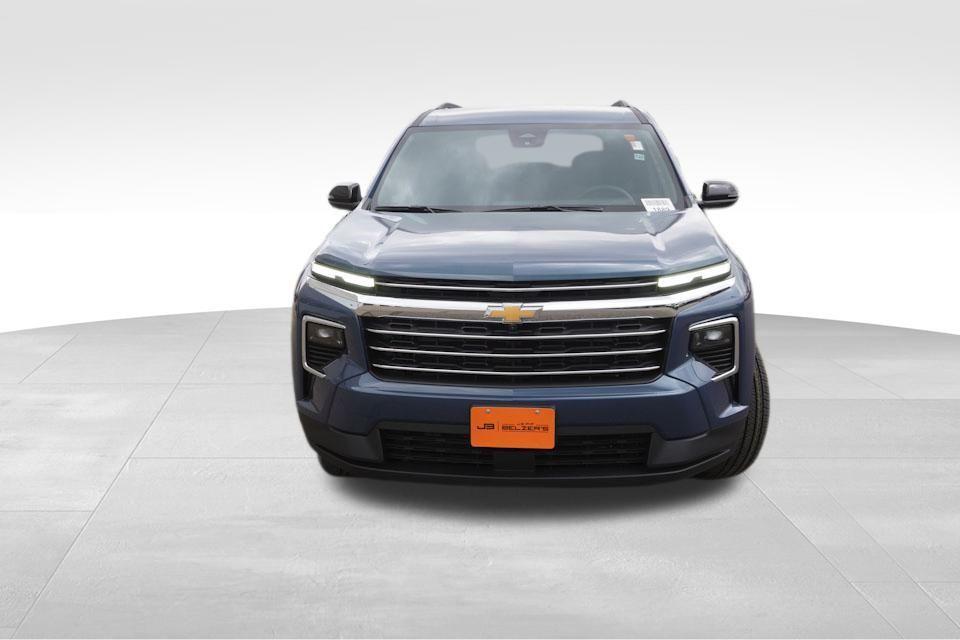 new 2025 Chevrolet Traverse car, priced at $41,695