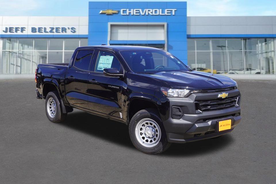 new 2024 Chevrolet Colorado car, priced at $34,000