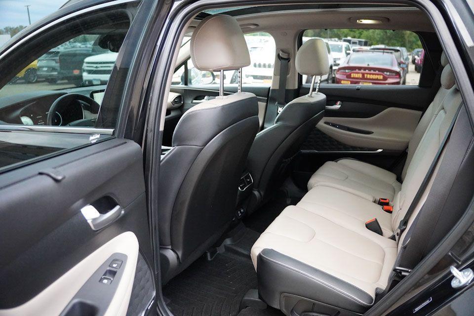 used 2023 Hyundai Santa Fe car, priced at $26,212