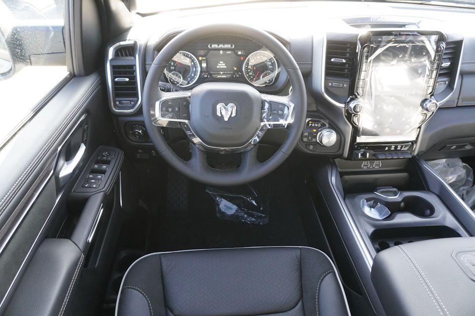 new 2025 Ram 1500 car, priced at $55,615