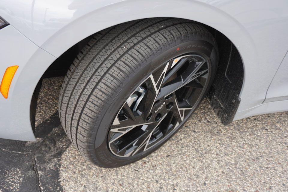 new 2025 Kia K5 car, priced at $30,161