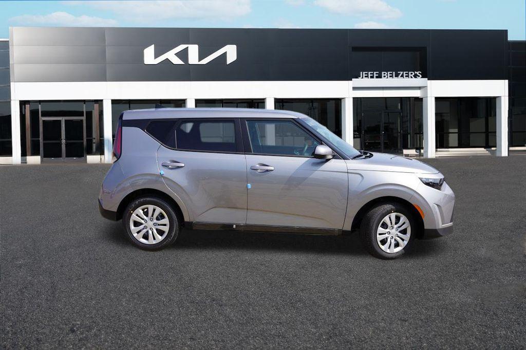 new 2025 Kia Soul car, priced at $19,366