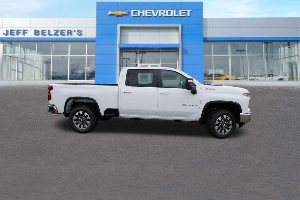 new 2025 Chevrolet Silverado 3500 car, priced at $58,795