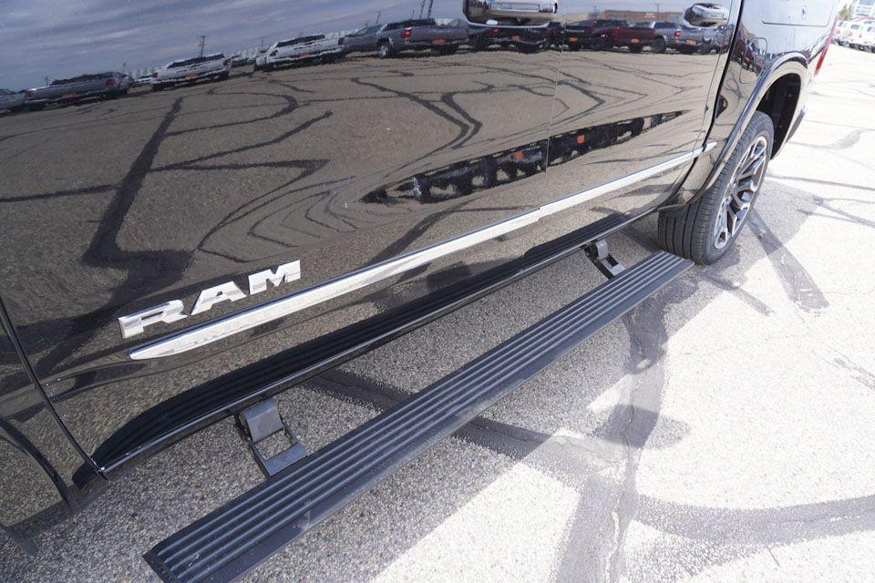 new 2025 Ram 1500 car, priced at $71,719