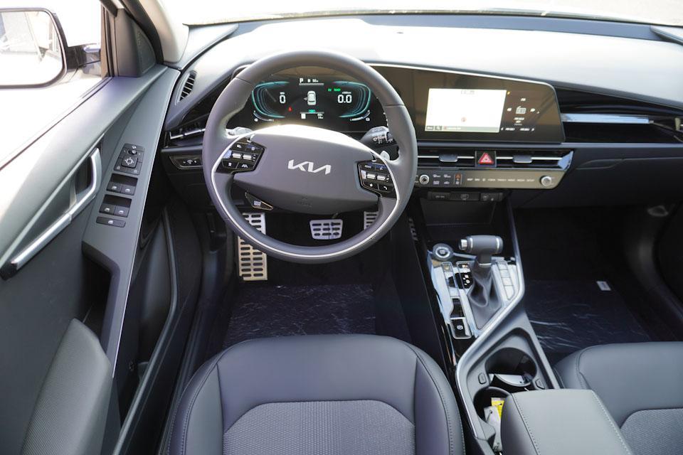 new 2024 Kia Niro car, priced at $31,433