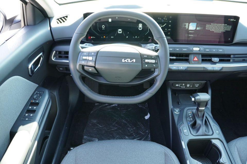 new 2025 Kia K4 car, priced at $22,847