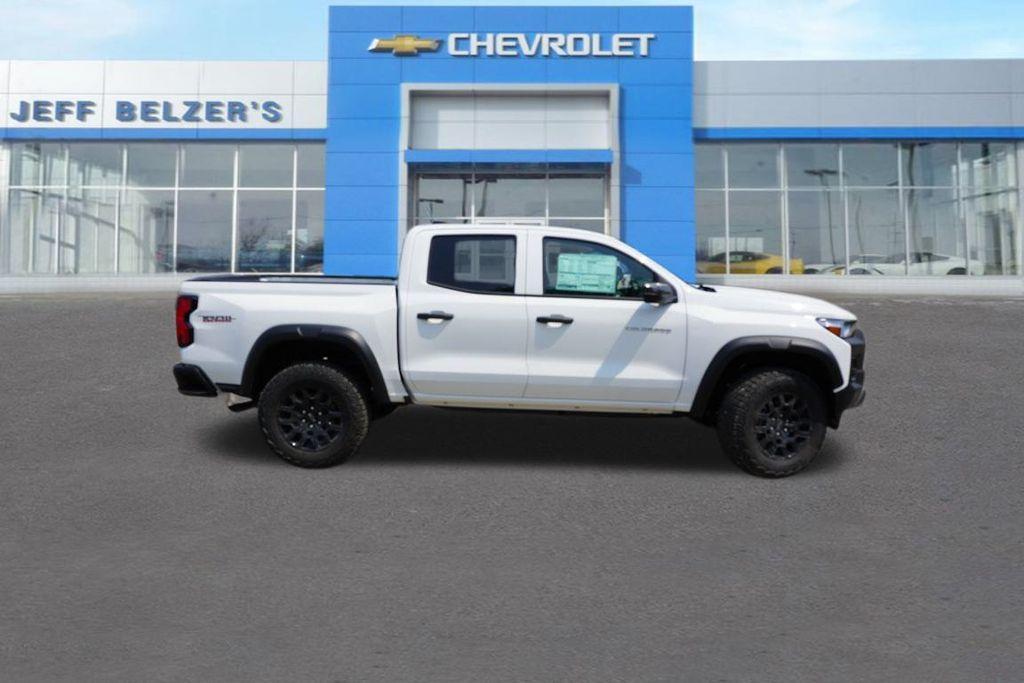 new 2025 Chevrolet Colorado car, priced at $39,515