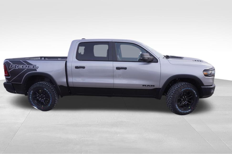 new 2025 Ram 1500 car, priced at $53,162