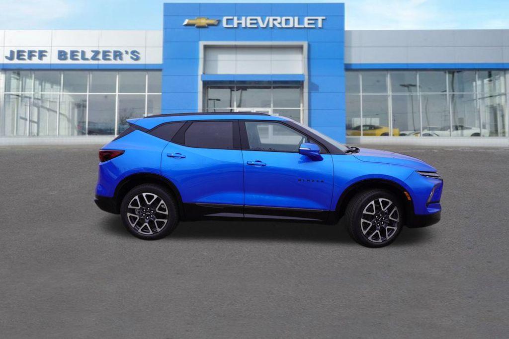 new 2025 Chevrolet Blazer car, priced at $46,915