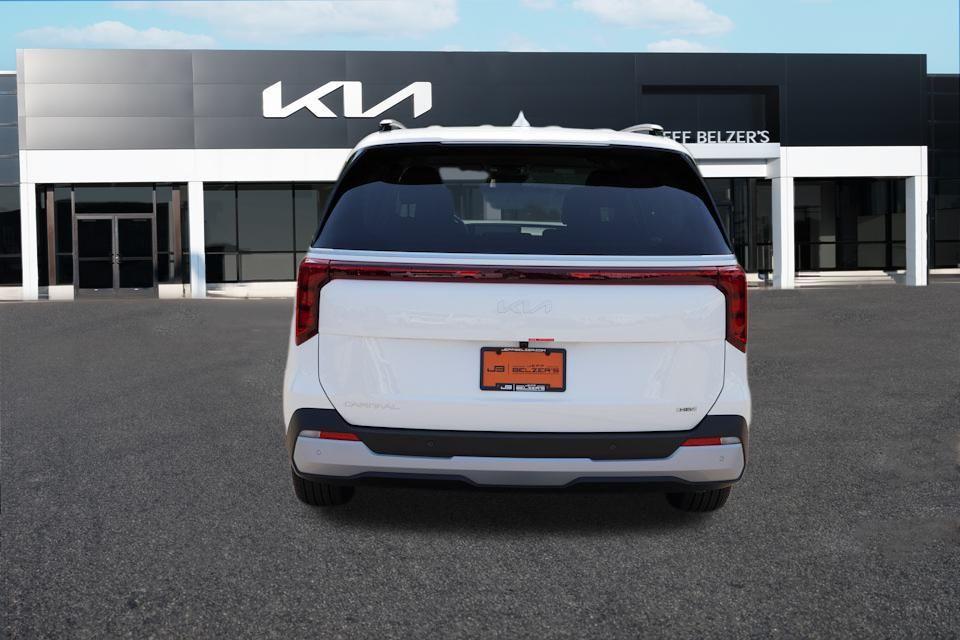 new 2026 Kia Carnival Hybrid car, priced at $42,680