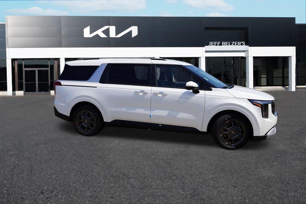 new 2026 Kia Carnival Hybrid car, priced at $42,680
