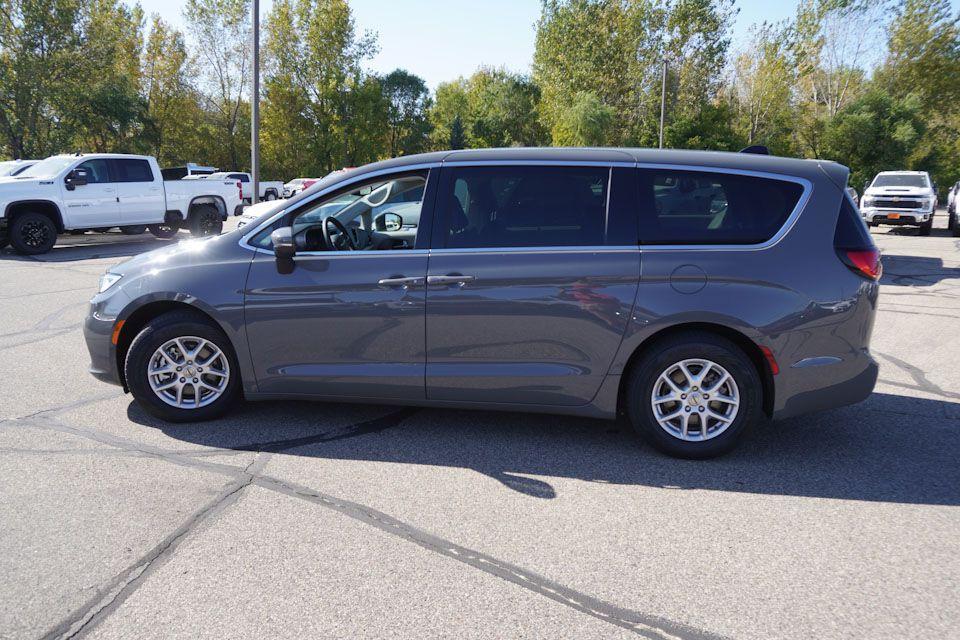 used 2023 Chrysler Pacifica car, priced at $25,459