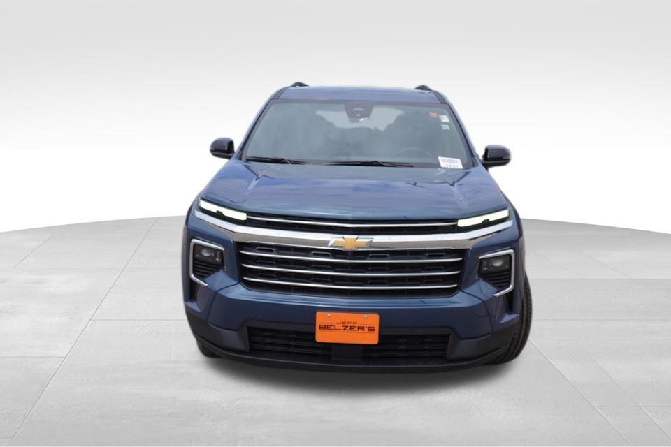 new 2025 Chevrolet Traverse car, priced at $41,295