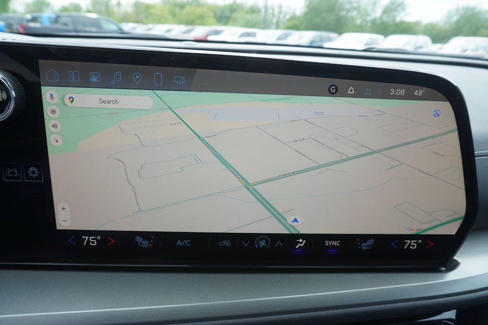 new 2025 Chevrolet Traverse car, priced at $41,295