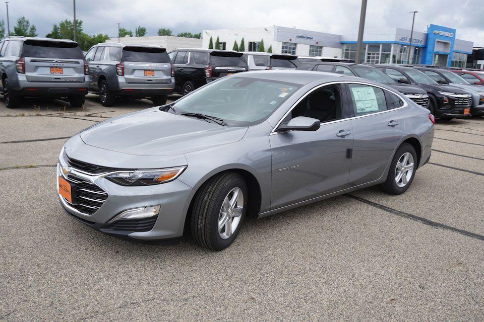 new 2025 Chevrolet Malibu car, priced at $24,795