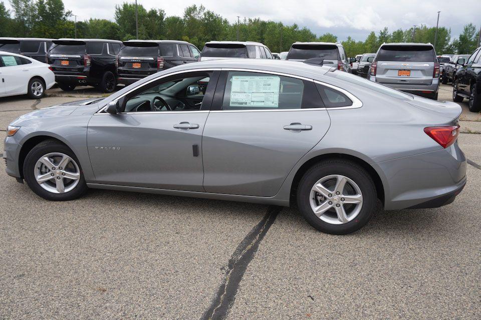 new 2025 Chevrolet Malibu car, priced at $24,795