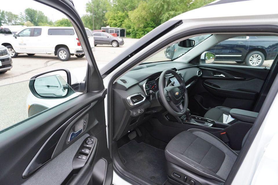 used 2022 Chevrolet TrailBlazer car, priced at $23,776