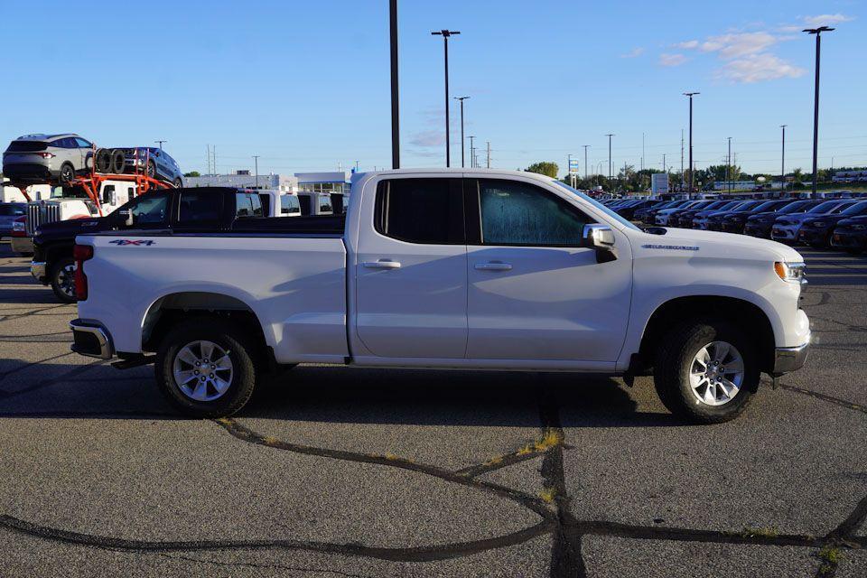 new 2024 Chevrolet Silverado 1500 car, priced at $45,765