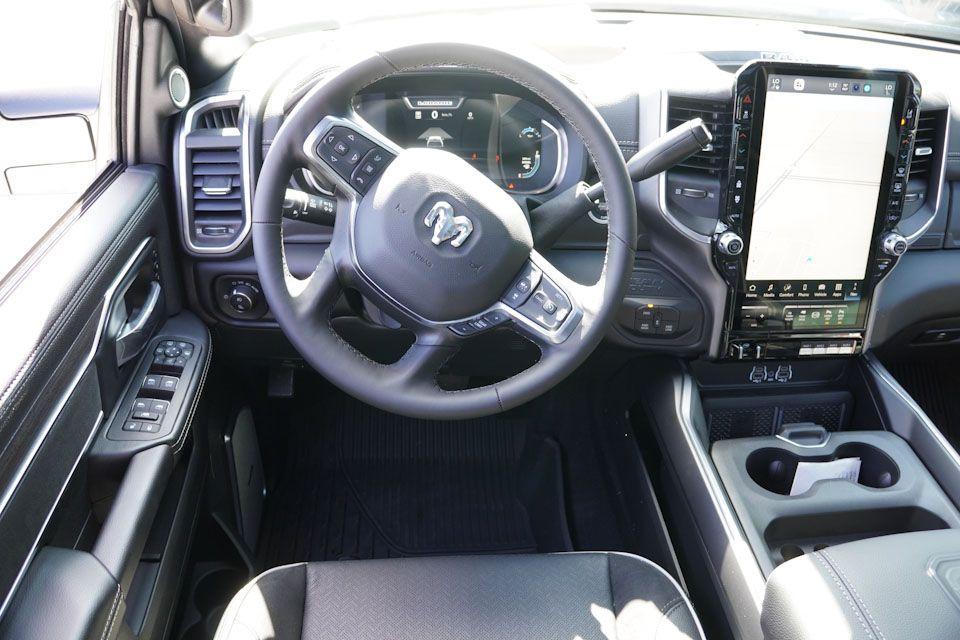 new 2025 Ram 2500 car, priced at $79,586