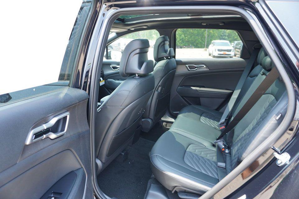 new 2026 Kia Sportage car, priced at $33,356