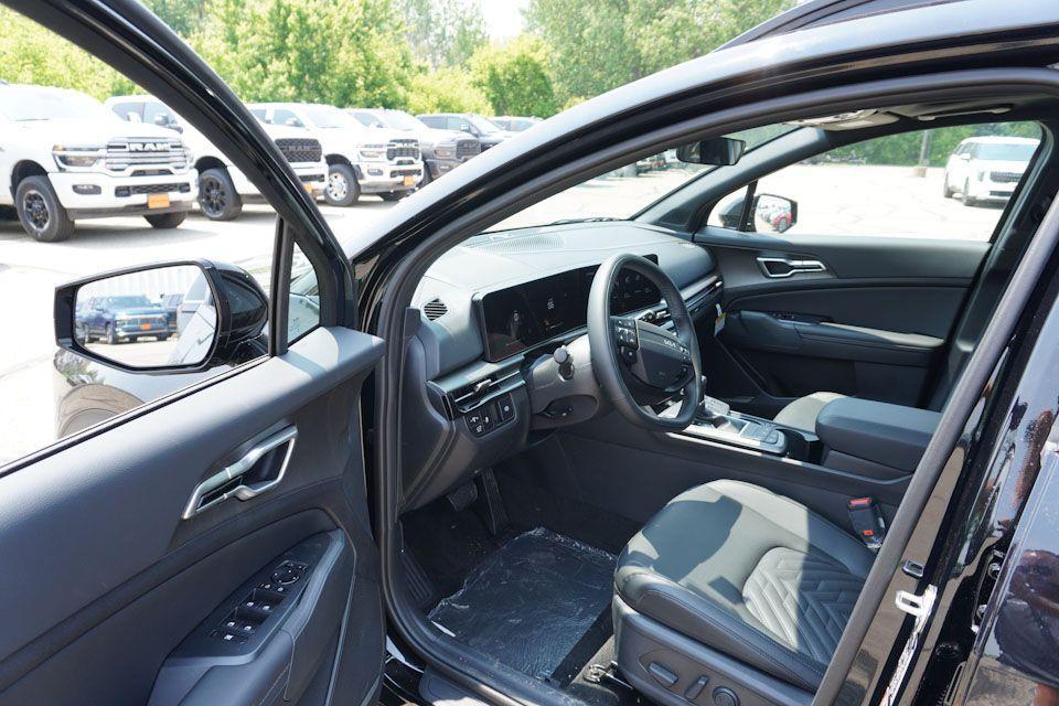new 2026 Kia Sportage car, priced at $33,356