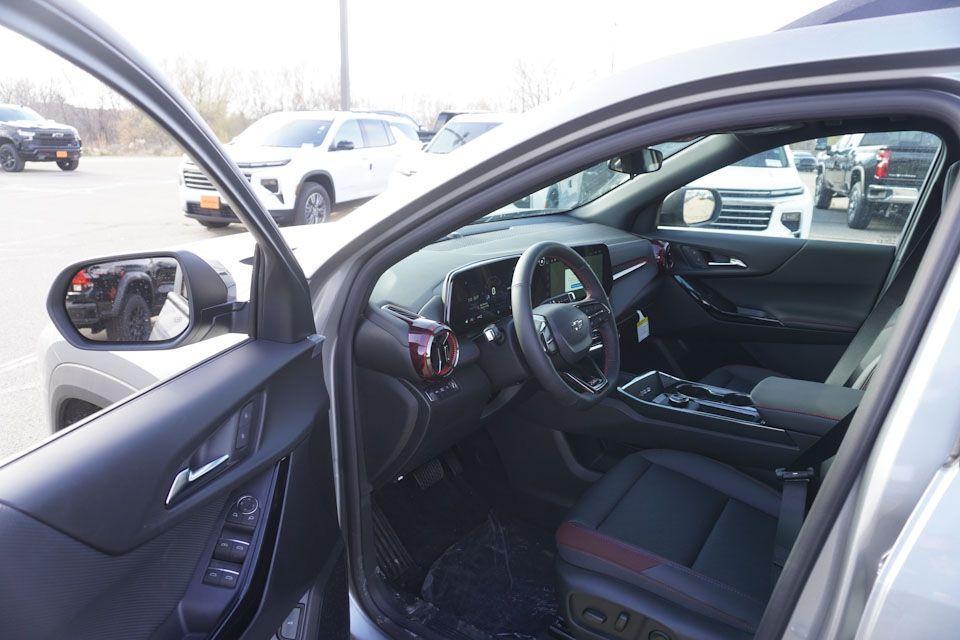 new 2025 Chevrolet Equinox car, priced at $32,345