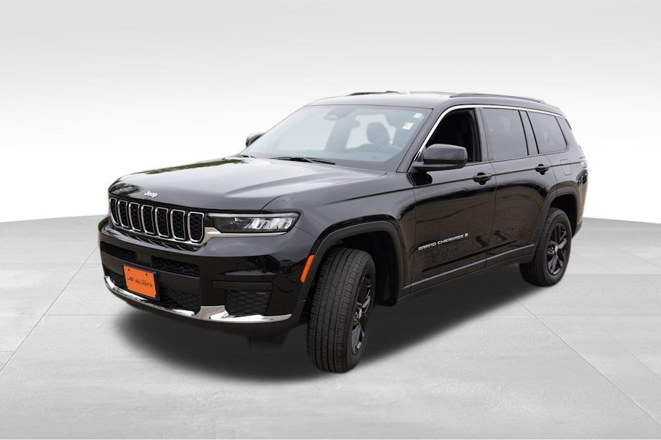 used 2025 Jeep Grand Cherokee L car, priced at $35,886