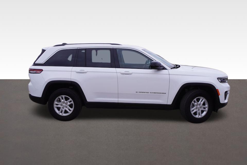 used 2023 Jeep Grand Cherokee car, priced at $33,852