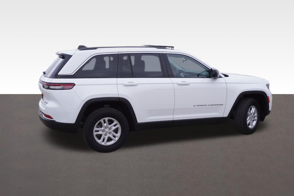 used 2023 Jeep Grand Cherokee car, priced at $33,852