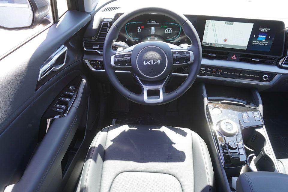 new 2025 Kia Sportage Hybrid car, priced at $32,660