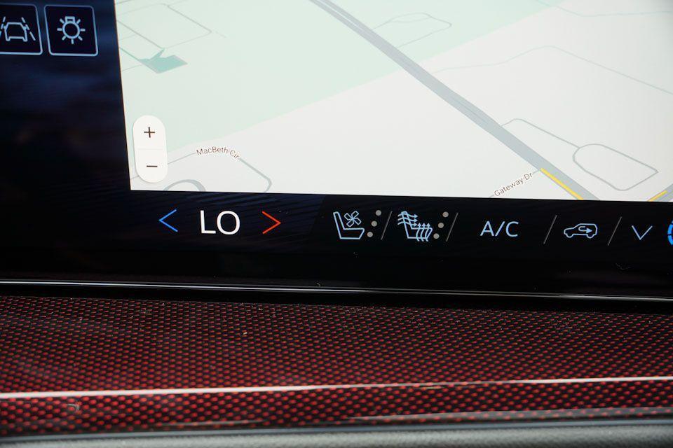 new 2026 Chevrolet Traverse car, priced at $58,020