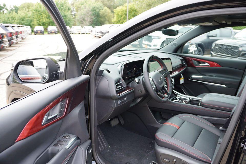 new 2026 Chevrolet Traverse car, priced at $58,020