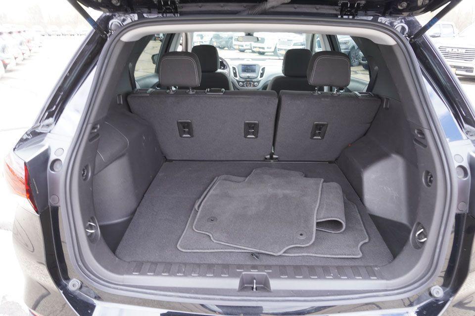 used 2024 Chevrolet Equinox car, priced at $24,283