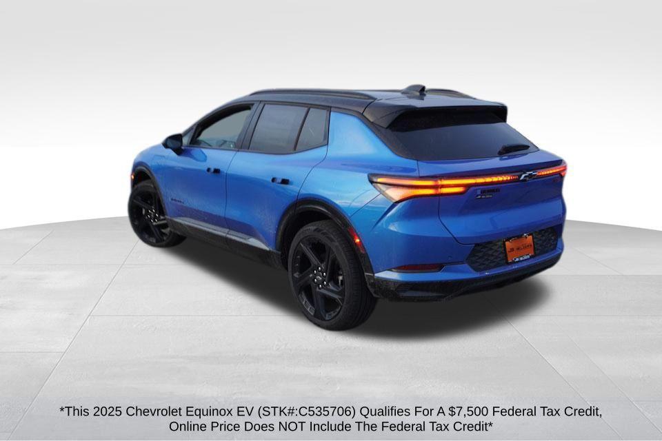 new 2025 Chevrolet Equinox EV car, priced at $40,585